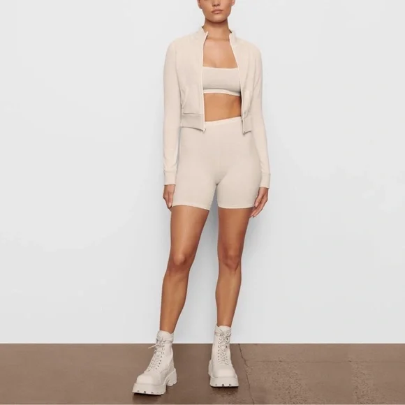 Skims Outdoor Track Jacket in Bone - Size M 🦴 - Picture 2 of 9